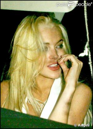 Lindsay Lohan rentre d'une soirée au château Marmont à Los Angeles le 21 septembre 2009