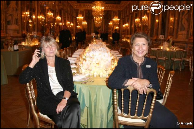 Après deux ans de rénovation, l'Opéra Royal du Château de Versailles a repris vie, en présence d'Anne Roustang et Françoise Dumas 