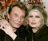 Brigitte Bardot et le plus célèbre des chanteurs français, Johnny Hallyday, au Noël des animaux 2004