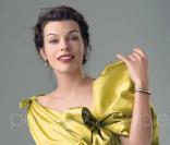 Milla Jovovich pose pour Montblanc