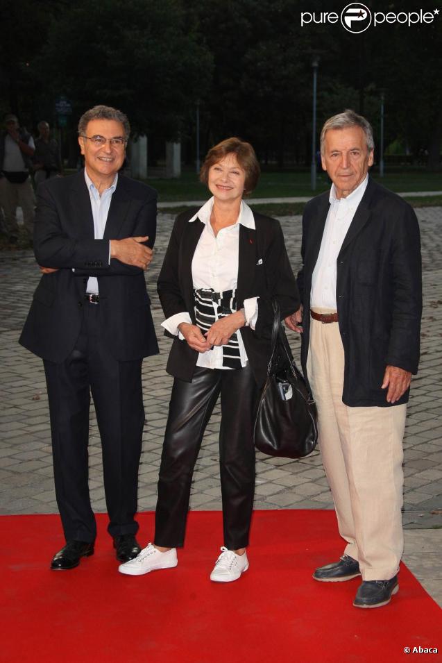 Serge Toubiana, Macha Méril et Costa-Gavras  à la projection du film  Pierrot le fou , à la Cinémathèque française. 23/09/09