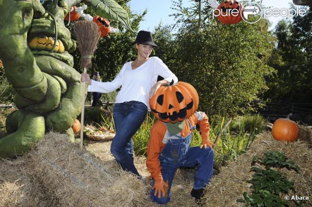 Hélène de Fougerolles à l'inauguration du thème d'Halloween au parc Disneyland Paris, le 26/09/09