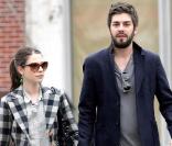 Michelle Trachtenberg de Gossip Girl en balade romantique dans les rues de New-York, le 29 septembre.