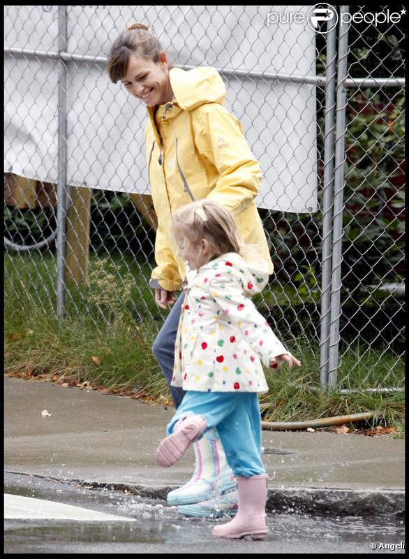  Jennifer Garner et sa fille Violet à Boston (27 septembre 2009) 