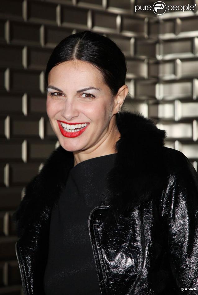 Helena Noguerra au défilé Jean-Paul Gaultier durant la Fashion Week parisienne le 3 octobre 2009