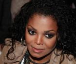 Janet Jackson au défilé Jean-Paul Gaultier durant la Fashion Week parisienne le 3 octobre 2009