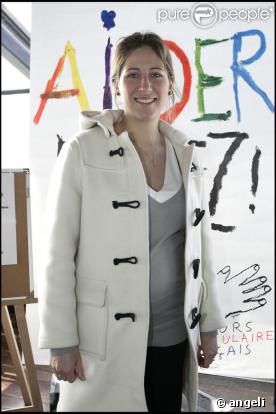 Maud Fontenoy est la Marraine de Don'Actions 2008 et soutient le Secours Populaire le jour de la Saint Valentin