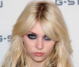 Taylor Momsen alias Jenny Humphrey 