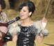 Durant le défilé Chanel, le 6 octobre 2009, Lily Allen a fait un véritable show. Elle a mêlé ses talents de chanteuse et son goût pour la mode pour une prestation inoubliable.