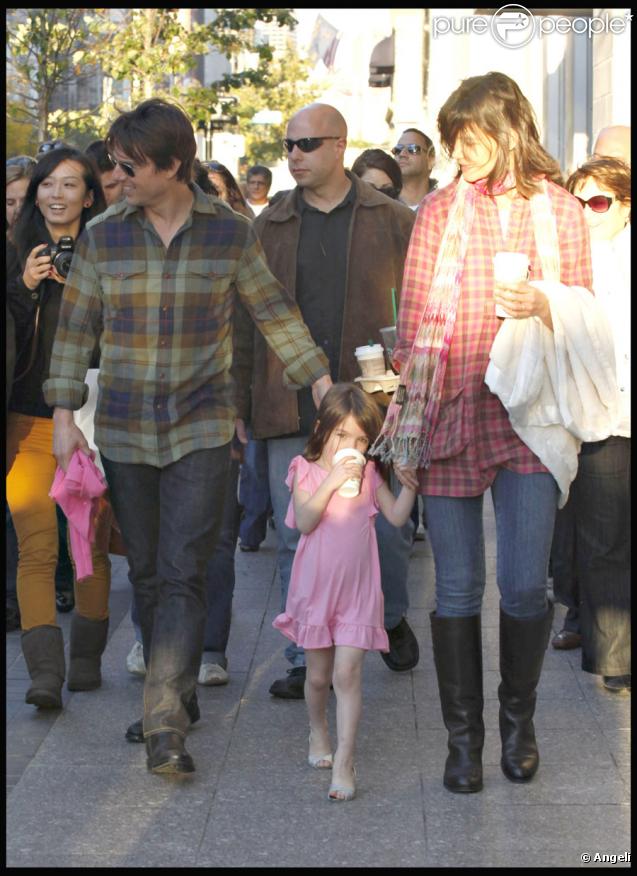 Tom Cruise, Katie Holmes et Suri Cruise à Boston le 11 octobre 2009 