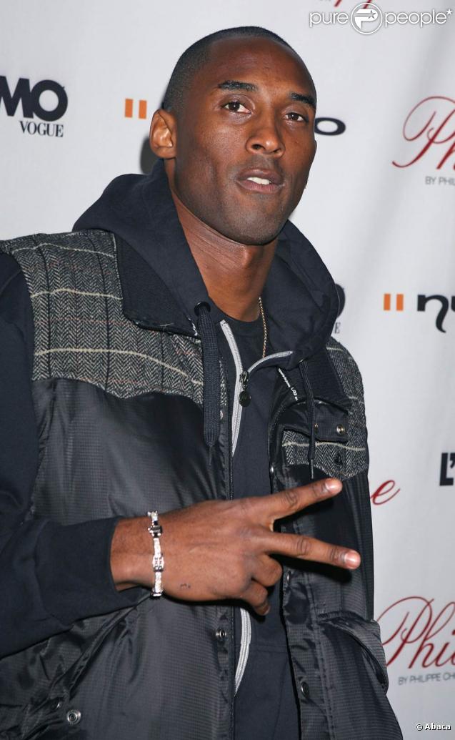 Kobe Bryant à la soirée L'Uomo Vogue au nouveau restaurant de Los Angeles Philippe Chow !