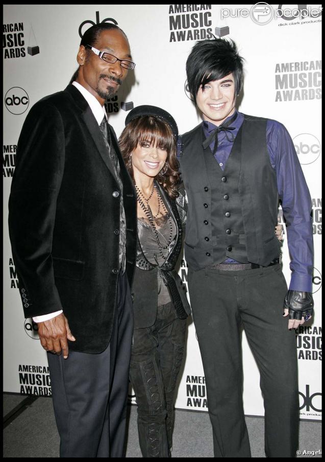 Snoop dogg, Paula Abdul et Adam Lambert à l'annonce des nominations des prochains American Music Award, le 13 octobre 2009 à Los Angeles.