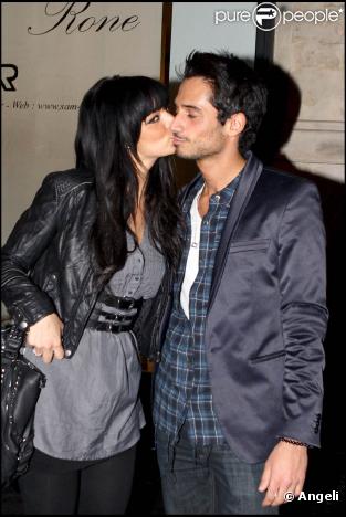 Emilie et Léo, à l'occasion des 32 ans de la marque de haute-fourrure Sam-Rone, au Sam-Rone's Space, à Paris, le 14 octobre 2009 !