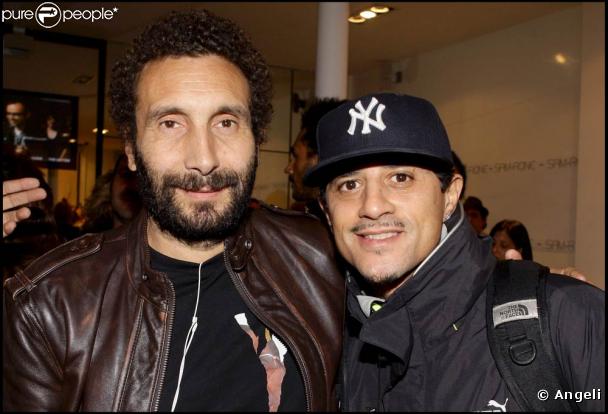 Zinedine Soualem et Saïd Taghmaoui à l'occasion des 32 ans de la marque de haute-fourrure Sam-Rone, au Sam-Rone's Space, à Paris, le 14 octobre 2009 !