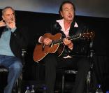 Les Monty Python (photo : John Cleese et Eric Idle) ont fêté leurs quarante ans de burlesque avec un Bafta spécial lors de la projection d'un documentaire qui leur est consacré, le 15 octobre à New York
