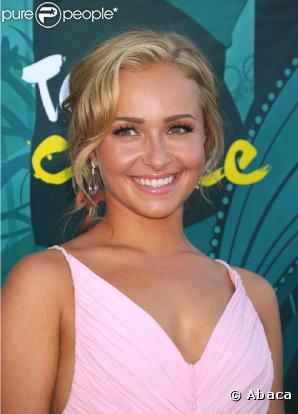 Hayden Panettiere, ravissante sur tapis rouge !