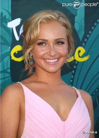 Hayden Panettiere, ravissante sur tapis rouge !