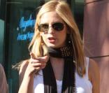 Sarah Michelle Gellar le 15 octobre dans les rues de Beverly Hills !
