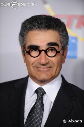Le comédien comique Eugene Levy, à l'occasion de l'avant-première d' Astroboy , qui s'est tenue au Mann's Chinese Theatre de Los Angeles, le 19 octobre 2009 !