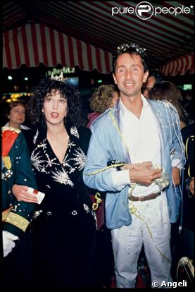 Thierry Lhermitte et Anémone lors de la première du film  Le mariage du siècle  en 1985 !