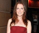 Julianne Moore lors du tapis rouge du film Chloe dans le cadre du festival du film de Londres le 22 octobre 2009