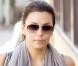 La ravissante Eva Longoria, en look casual, a un gros coup de fatigue...