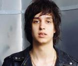 Julian Casablancas deviendra papa en février 2010