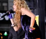Paulina Rubio en concert à Time Square (New York) le 23 octobre 2009