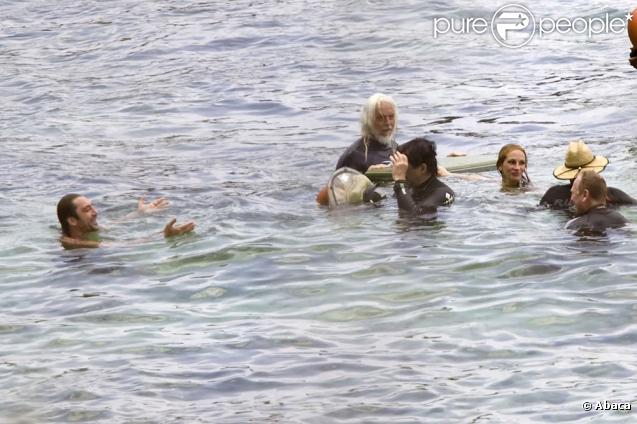 Javier Bardem et Julia Roberts en tournage à Bali le 26/10/09