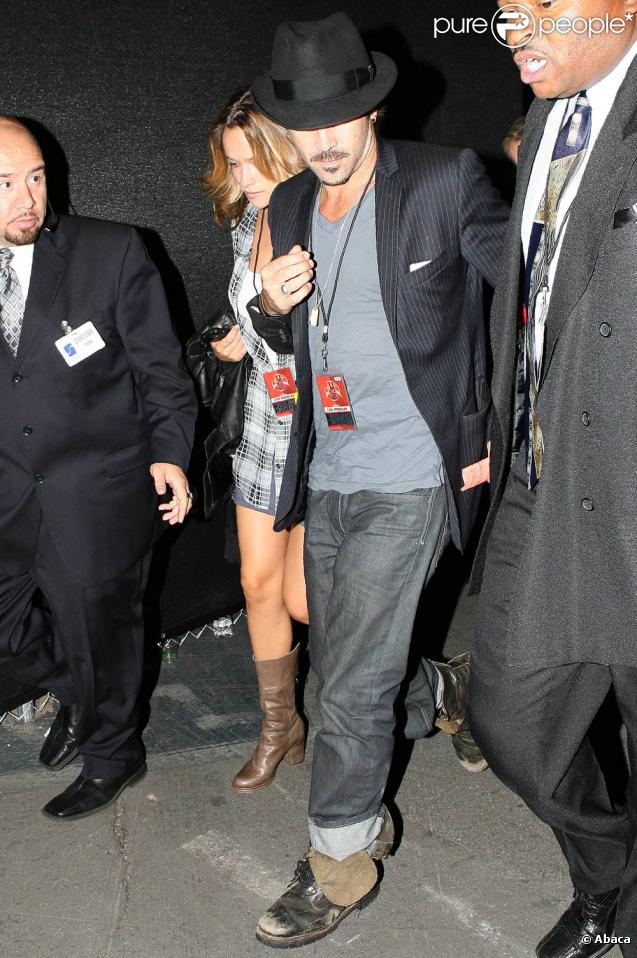 Colin Farrell et Alicja, à l'occasion du concert de U2 et des Black Eyed Peas, dans l'enceinte du Rose Bowl de Pasadena, en Californie, le 25 octobre 2009 !
