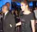 Jennifer Lopez accompagnée de son manager à la première de This is it !