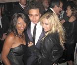 Ashley Tisdale ( High School Musical ), accompagnée de Corbin Bleu et de Monique Coleman.