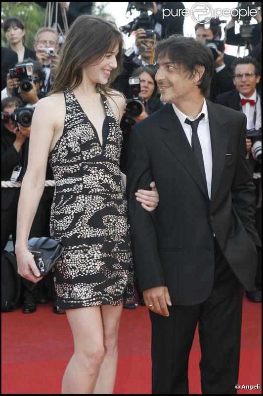 Yvan Attal et sa compagne Charlotte Gainsbourg au Festival de Cannes, en 2009 