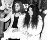 Yoko Ono : la veuve de John Lennon a 75 ans !