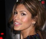 La torride Eva Mendes à l'occasion de l'avant-première de  Bad Lieutenant , dans le cadre de l'AFI FEST, à Los Angeles, le 4 novembre 2009.