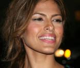 La torride Eva Mendes à l'occasion de l'avant-première de  Bad Lieutenant , dans le cadre de l'AFI FEST, à Los Angeles, le 4 novembre 2009.