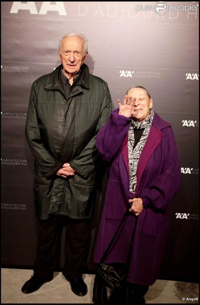 Soirée pour la réédition de la revue L'Architecture d'Aujourd'hui, le 5 novembre 2009 au Grand Palais : Pierre Soulages et sa femme 