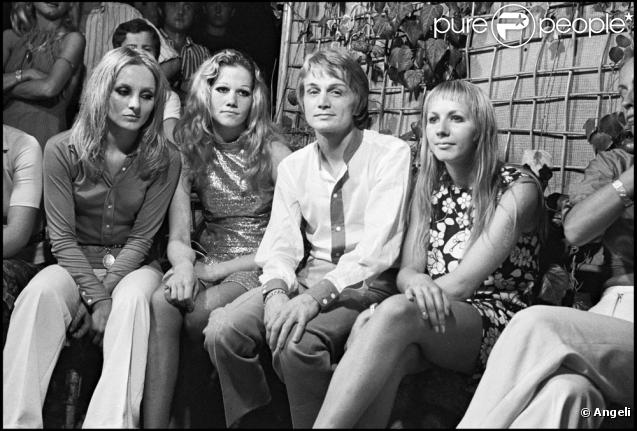 Claude François et ses clodettes