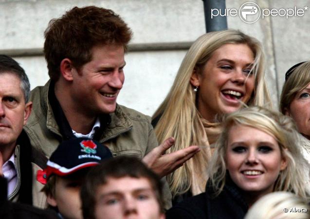 Le prince Harry et Chelsy Davy, c'est reparti ! Ils ont assisté ensemble à un match de rugby le 7 novembre 2009...