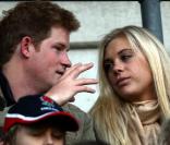 Le prince Harry et Chelsy Davy, c'est reparti ! Ils ont assisté ensemble à un match de rugby le 7 novembre 2009...
