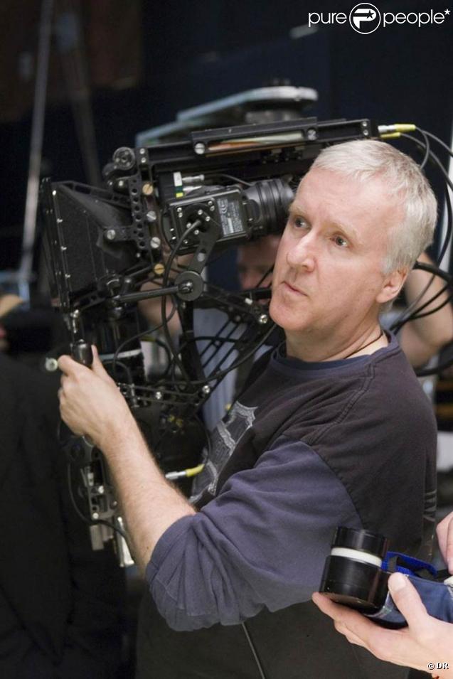 Le cinéaste James Cameron en plein tournage d' Avatar .