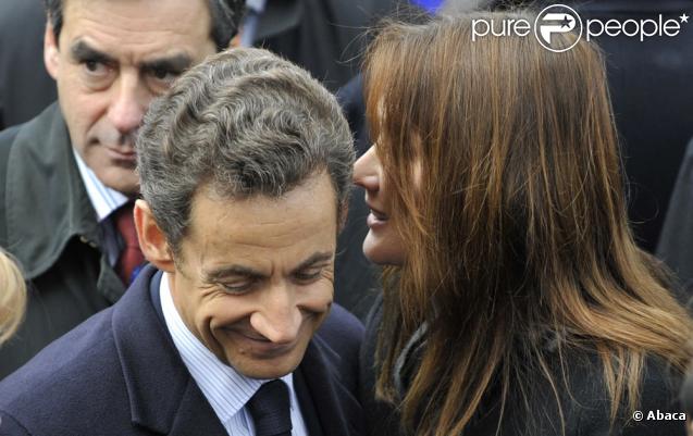 Nicolas Sarkozy aime entendre son épouse chuchotter... 