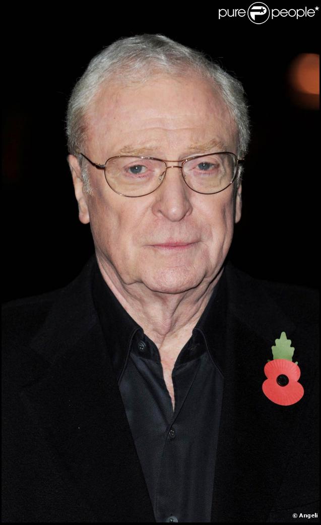 Michael Caine, à l'occasion de l'avant-première britannique de  Harry Brown , qui s'est tenue à l'Odeon de Leicester Square de Londres, le 10 novembre 2009.