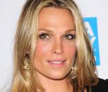 Molly Sims, à l\'occasion de l\'honneur qui lui a été rendu lors des 4e USA Today Hollywood Awards, à Beverly Hills, le 10 novembre 2009.