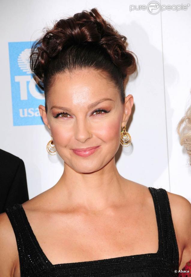 Ashley Judd, à l'occasion de l'honneur qui lui a été rendu lors des 4e USA Today Hollywood Awards, à Beverly Hills, le 10 novembre 2009.