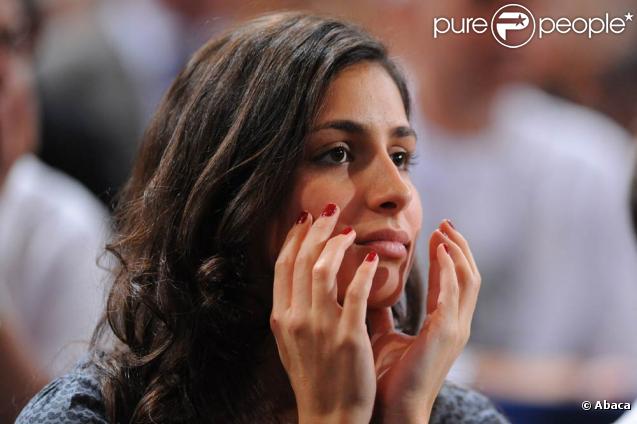 Xisca Perello vibre pour son chéri Rafael Nadal, difficile vainqueur de Nicolas Almagro, au Masters BNP Paribas, en novembre 2009