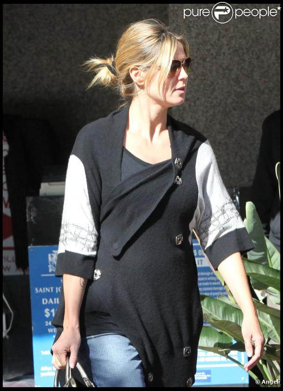 Heidi Klum peu après son accouchement à Los Angeles