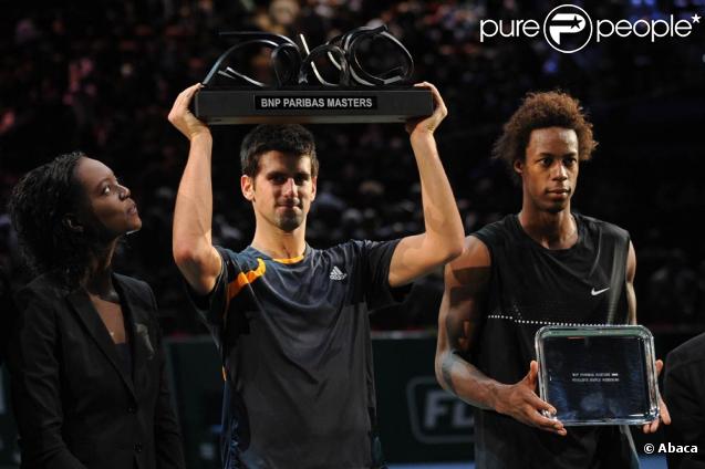 Gaël Monfils s'est incliné, mais avec panache, face à Novak Djokovic en finale du Masters 1000 BNP Paribas, à Paris-Bercy, le 15 novembre 2009