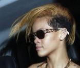 Rihanna à la soirée de lancement de  Rated-R,  au Mahiki à Londres, le 16 novembre 2009