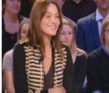 Capture d'écran du passage de Carla Bruni au Grand Journal
